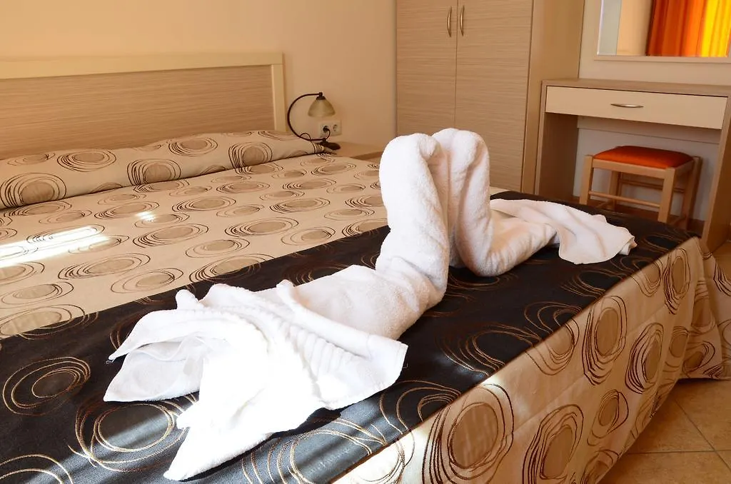 Royal Sun Aparthotel Sunny Beach 2*,  Bulgária